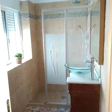 Conil Homes Iii